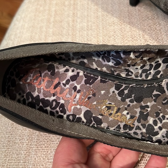 Kathy Van Zeeland Kitten Heels - Picture 8 of 10